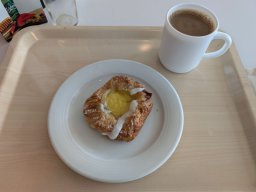 Mein erstes, aber nicht letztes Wienerbröd auf dieser Reise :-)