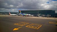 Nach der Landung in Kapstadt, Blick auf das Terminal
